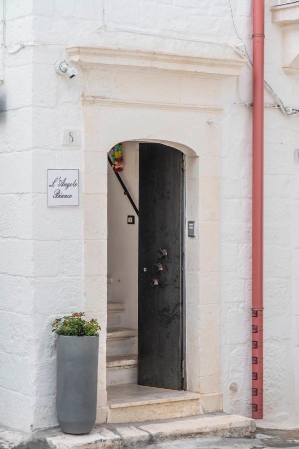 L'Angolo Bianco Apartment Ostuni Exterior photo